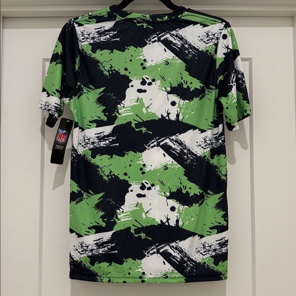 NWT [NFL] Seattle Seahawks NFL Splattered Paint  Performance Shirt Youth L 14/16 - Picture 8 of 13